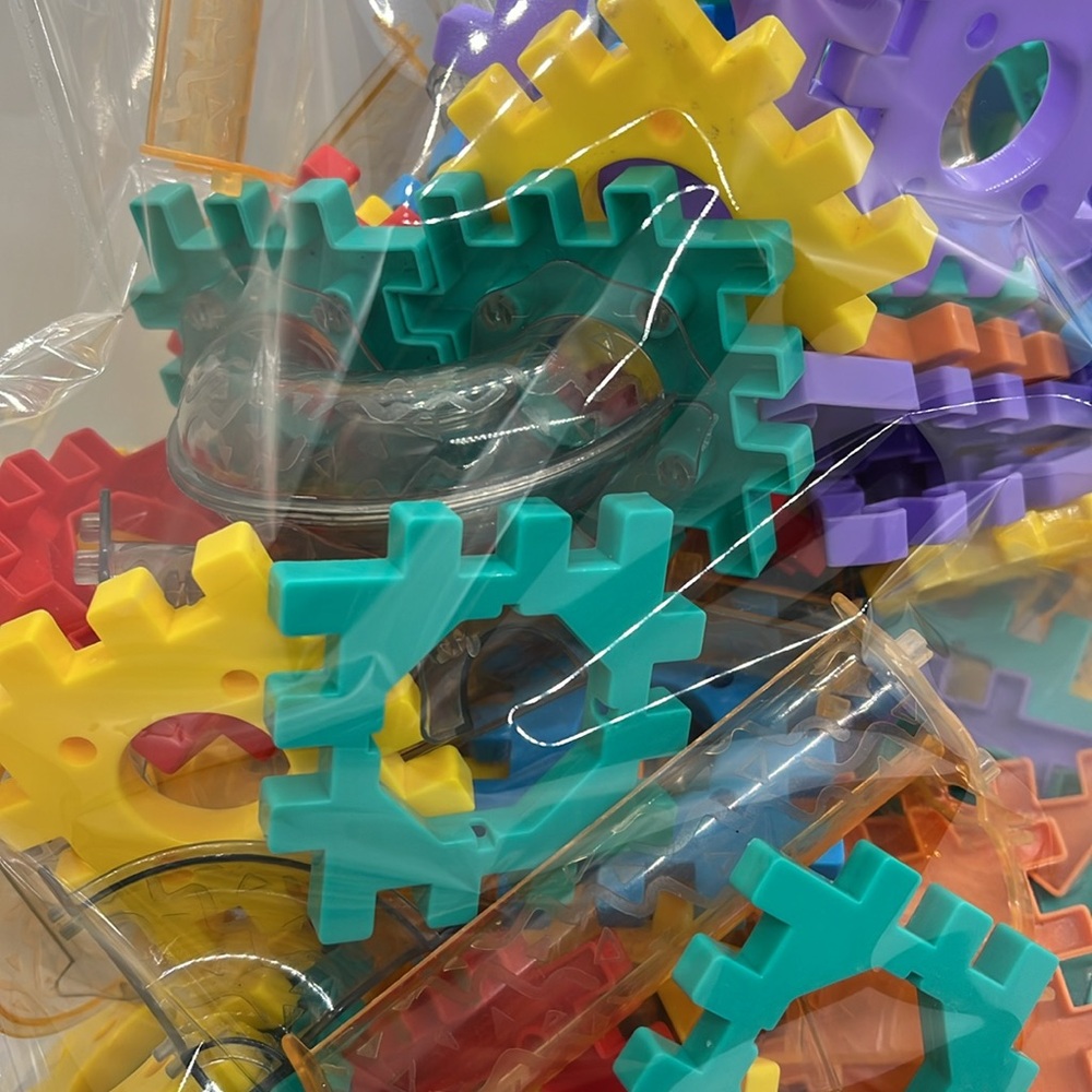 Colorful Marble Run Building Set for Kids - Picture 3 of 4